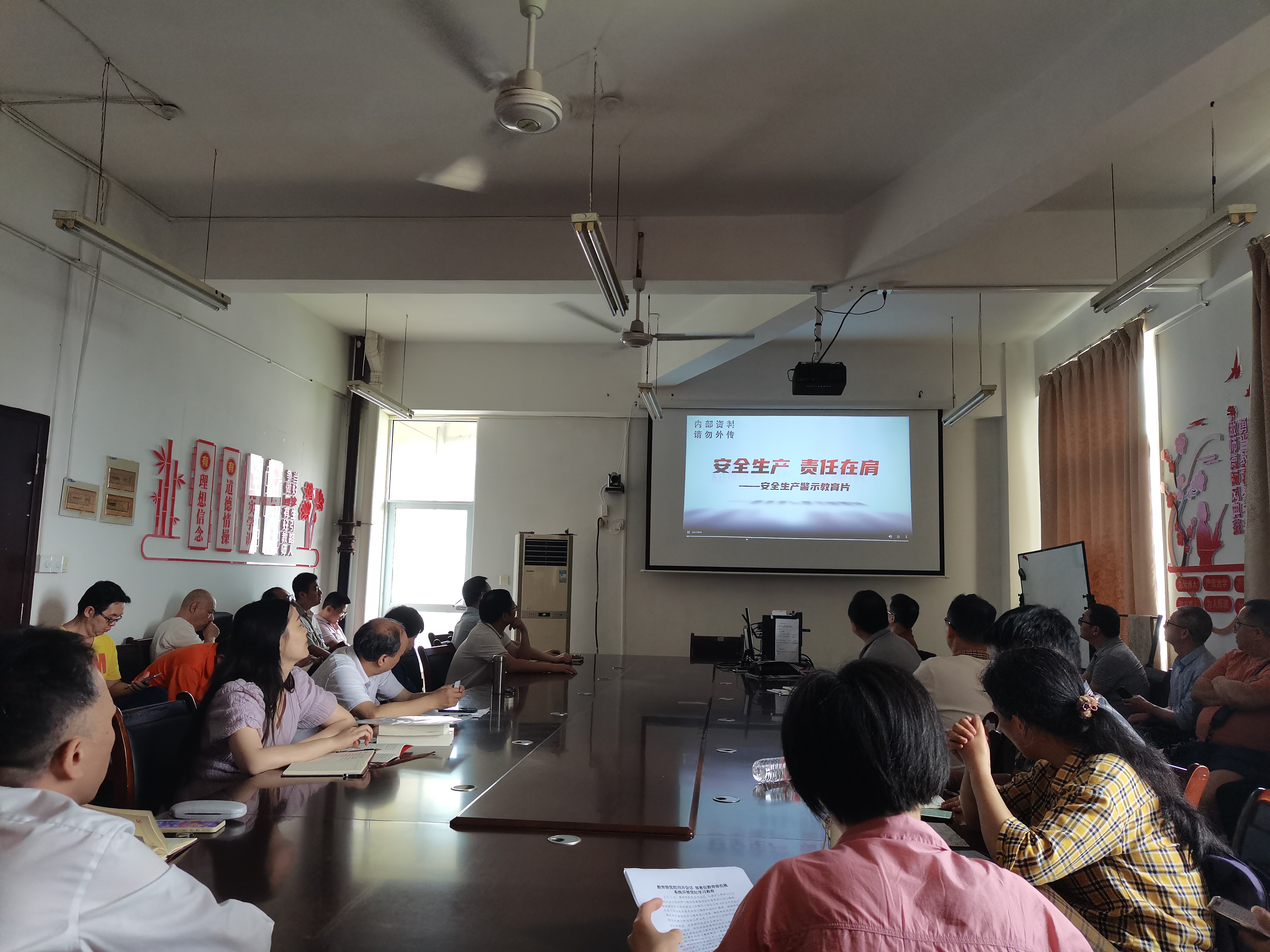 必赢766net手机版